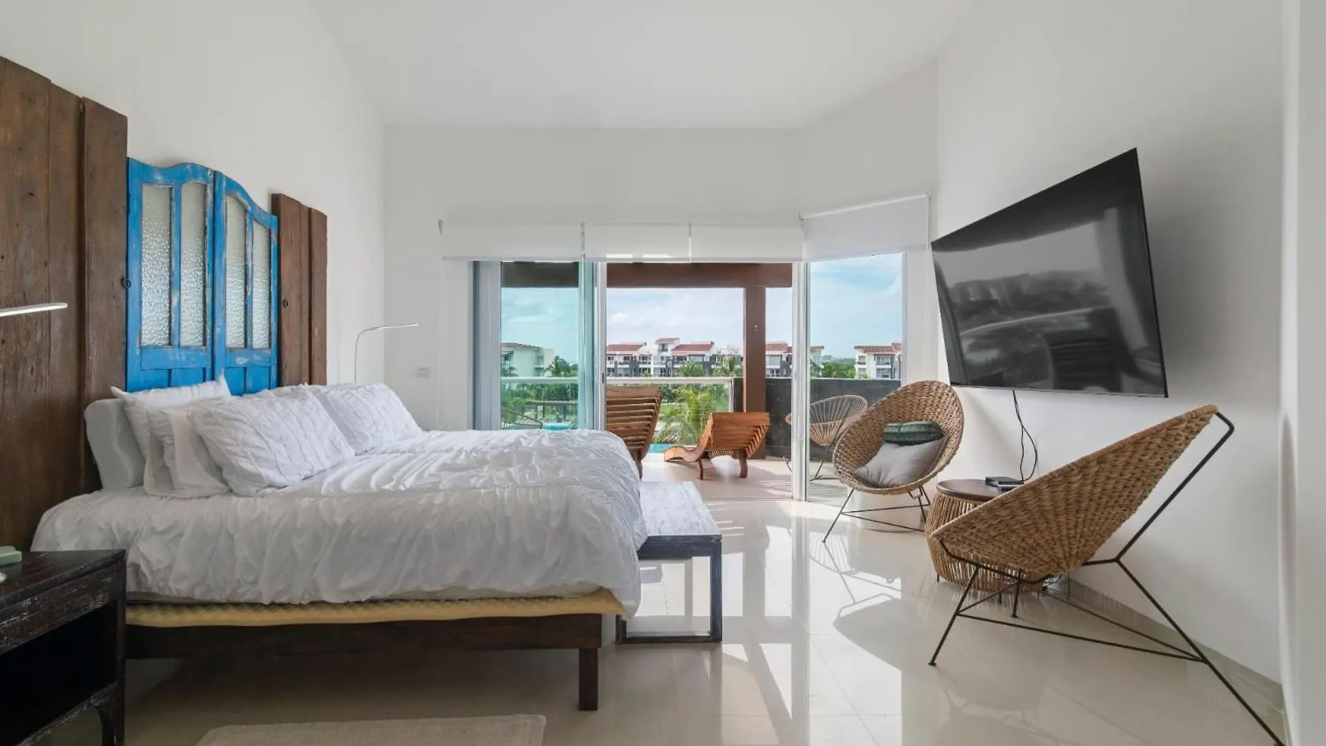 Exclusive Ocean-View Condo In Riviera Maya Playa del Carmen Mexiko